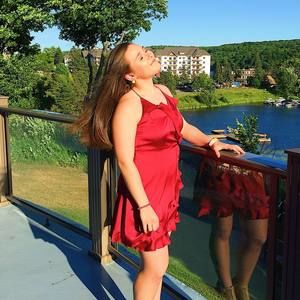 Meet your Posher, Diva